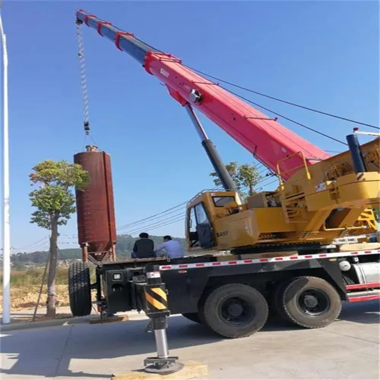 中和镇专业吊车租赁多少钱